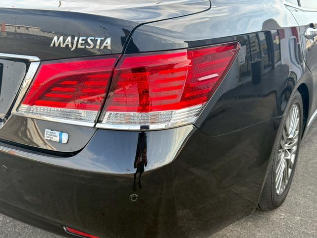 クラウンマジェスタ Fバージョン ★マジェスタFバージョン★シートメモリー★オートハイビーム★電動格納ミラースマートキー★プッシュスタート★バックカメラ★ETC★レーダー探知機★LEDルームランプ★ドライブレコーダー★(49枚目)