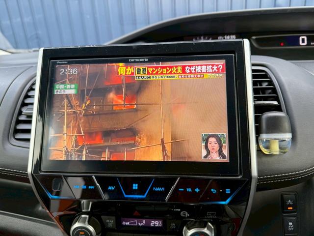 セレナ 　ハイウェイスター　Ｖ★カロッツェリアナビ★バックカメラ★全方位カメラ★衝突軽減装置★ＥＴＣ★両側パワースライドドア★オートライト★ステアリングスイッチ★フリップダウンモニター★デジタルインナーミラー★（5枚目）