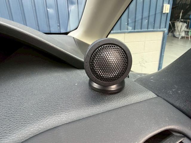 セレナ 　ハイウェイスター　Ｖ★カロッツェリアナビ★バックカメラ★全方位カメラ★衝突軽減装置★ＥＴＣ★両側パワースライドドア★オートライト★ステアリングスイッチ★フリップダウンモニター★デジタルインナーミラー★（25枚目）