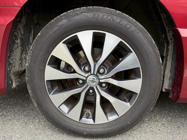 セレナ 　ハイウェイスター　Ｖ★カロッツェリアナビ★バックカメラ★全方位カメラ★衝突軽減装置★ＥＴＣ★両側パワースライドドア★オートライト★ステアリングスイッチ★フリップダウンモニター★デジタルインナーミラー★（54枚目）