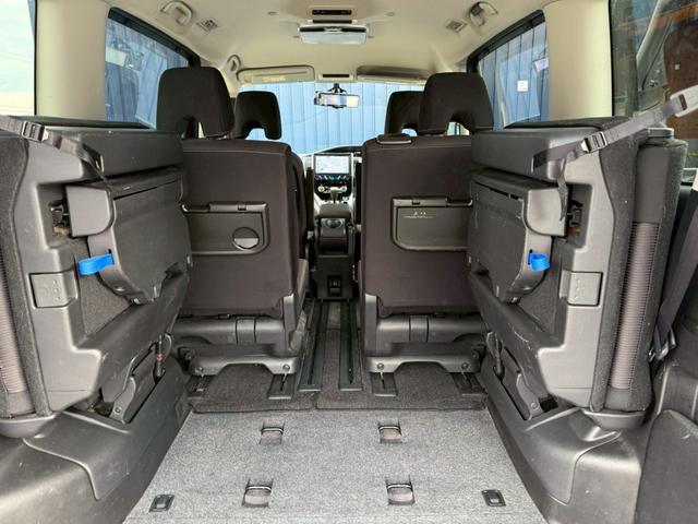 セレナ 　ハイウェイスター　Ｖ★カロッツェリアナビ★バックカメラ★全方位カメラ★衝突軽減装置★ＥＴＣ★両側パワースライドドア★オートライト★ステアリングスイッチ★フリップダウンモニター★デジタルインナーミラー★（66枚目）