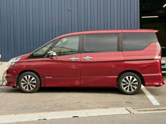 セレナ 　ハイウェイスター　Ｖ★カロッツェリアナビ★バックカメラ★全方位カメラ★衝突軽減装置★ＥＴＣ★両側パワースライドドア★オートライト★ステアリングスイッチ★フリップダウンモニター★デジタルインナーミラー★（69枚目）