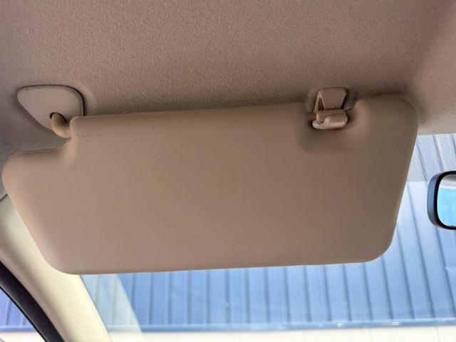 ノート 　★日産ノートＳ　Ｖパッケージ★ナビ★オーディオ★ＡＭ★ＦＭ★ＤＶＤ★バックカメラ★ＥＴＣ★電動格納ミラー★光軸ダイアル★フロアマット★ドアバイザー★ＵＳＢチャージャー★ドリンクフォルダー★（18枚目）