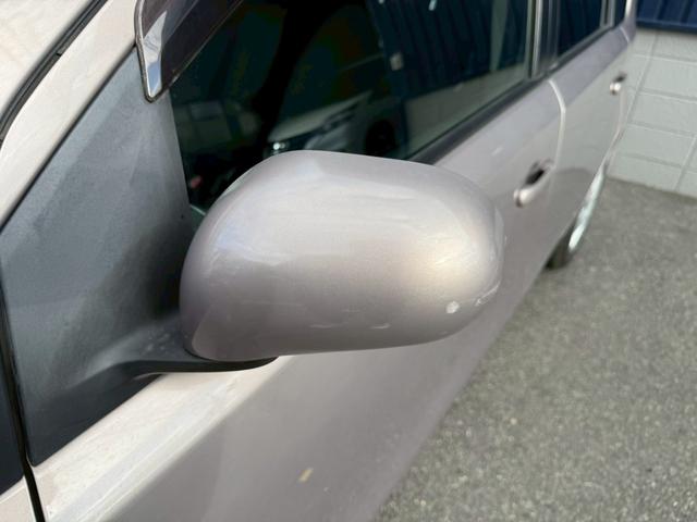 ノート 　★日産ノートＳ　Ｖパッケージ★ナビ★オーディオ★ＡＭ★ＦＭ★ＤＶＤ★バックカメラ★ＥＴＣ★電動格納ミラー★光軸ダイアル★フロアマット★ドアバイザー★ＵＳＢチャージャー★ドリンクフォルダー★（35枚目）