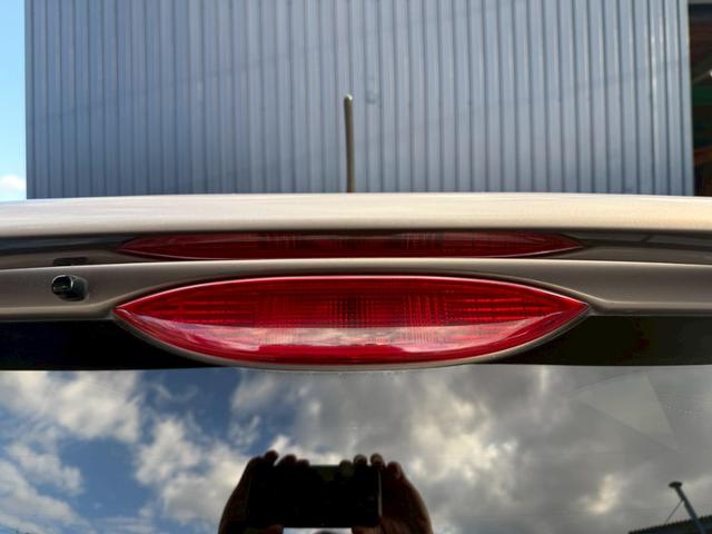 ノート 　★日産ノートＳ　Ｖパッケージ★ナビ★オーディオ★ＡＭ★ＦＭ★ＤＶＤ★バックカメラ★ＥＴＣ★電動格納ミラー★光軸ダイアル★フロアマット★ドアバイザー★ＵＳＢチャージャー★ドリンクフォルダー★（43枚目）