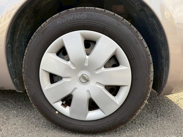 ノート 　★日産ノートＳ　Ｖパッケージ★ナビ★オーディオ★ＡＭ★ＦＭ★ＤＶＤ★バックカメラ★ＥＴＣ★電動格納ミラー★光軸ダイアル★フロアマット★ドアバイザー★ＵＳＢチャージャー★ドリンクフォルダー★（50枚目）