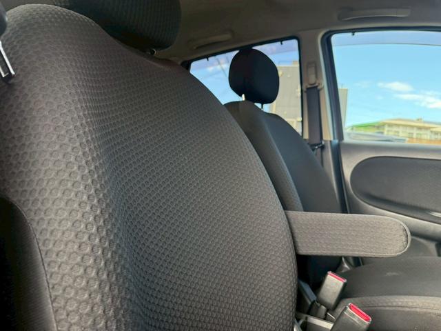 ノート 　★日産ノートＳ　Ｖパッケージ★ナビ★オーディオ★ＡＭ★ＦＭ★ＤＶＤ★バックカメラ★ＥＴＣ★電動格納ミラー★光軸ダイアル★フロアマット★ドアバイザー★ＵＳＢチャージャー★ドリンクフォルダー★（51枚目）