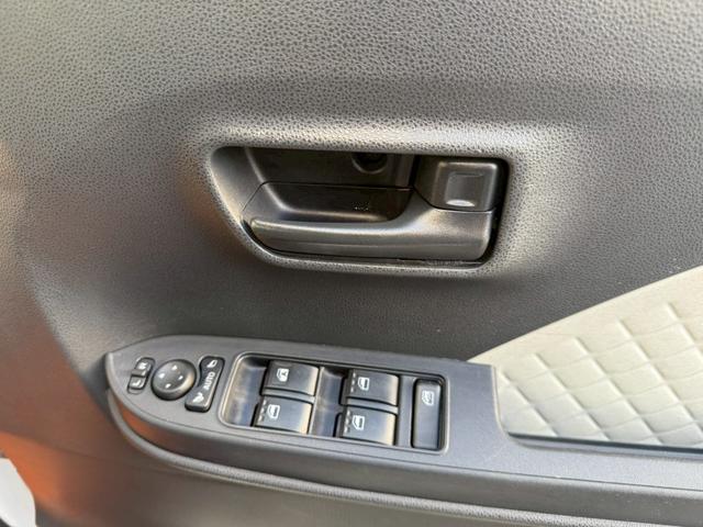 タント X ★純正ナビ★地デジTV★ブルートゥースオーディオ★パワースライドドア★スマートアシスト★シートヒーター★バックカメラ★ETC★プッシュスタート★電動格納ミラー★衝突軽減装置★アイドリングストップ★(19枚目)