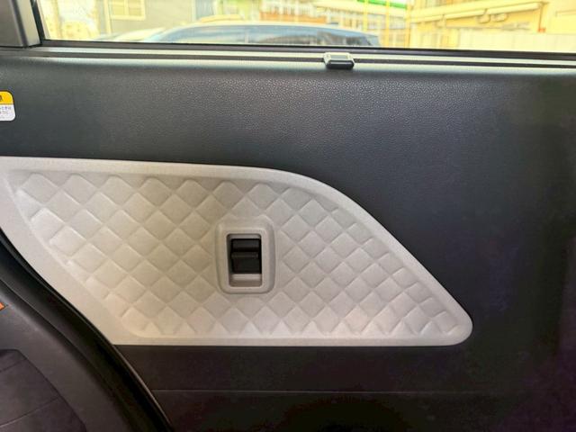 タント X ★純正ナビ★地デジTV★ブルートゥースオーディオ★パワースライドドア★スマートアシスト★シートヒーター★バックカメラ★ETC★プッシュスタート★電動格納ミラー★衝突軽減装置★アイドリングストップ★(21枚目)