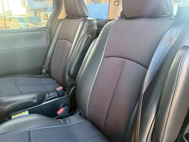 ヴォクシー 　２．０ＺＳ煌　７人乗★アルパイン１０インチナビ★地デジＴＶ★両側パワースライドドア★アイドリングストップ★プッシュスタート★ＥＴＣ★１８インチ社外ホイール★シートカバー★スマートキー★バックカメラ★（58枚目）