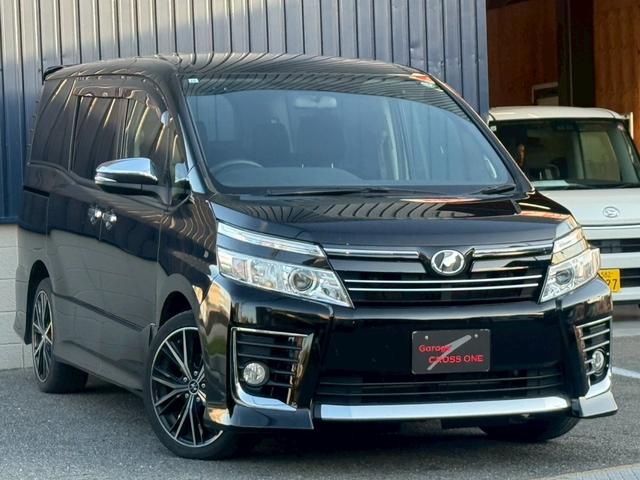 ヴォクシー 　２．０ＺＳ煌　７人乗★アルパイン１０インチナビ★地デジＴＶ★両側パワースライドドア★アイドリングストップ★プッシュスタート★ＥＴＣ★１８インチ社外ホイール★シートカバー★スマートキー★バックカメラ★（63枚目）