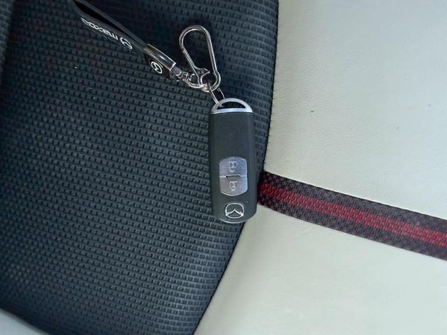 デミオ ＸＤツーリング　Ｌパッケージ　ＸＤ　ツーリング　Ｌ★純正ナビ★地デジＴＶ★バックカメラ★アイドリングストップ★クルーズコントロール★ステアリングスイッチ★電動格納ミラー★ドライブレコーダー★スマートキー★プッシュスタート★ＥＴＣ★（26枚目）