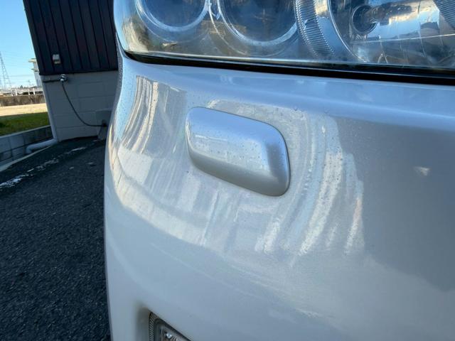 プリウス Ｓツーリングセレクション　★地デジＴＶ★バックカメラ★プッシュスタート★スマートキー★ステアリングスイッチ★オートライト★コーナーポール★ＥＴＣ★ウインカーミラー★フォグライト★純正１７インチホイール★ドアバイザー★（42枚目）