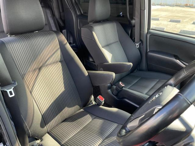 ヴォクシー ZS 煌II ・純正ナビ・フリップダウンモニター・ETC・オートクルーズコントロール・両側電動スライドドア・プッシュスタート・アイドリングストップ・ステアリングスイッチ・衝突軽減ブレーキ・車線逸脱警報装置(25枚目)