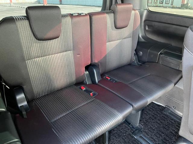 ヴォクシー ZS 煌II ・純正ナビ・フリップダウンモニター・ETC・オートクルーズコントロール・両側電動スライドドア・プッシュスタート・アイドリングストップ・ステアリングスイッチ・衝突軽減ブレーキ・車線逸脱警報装置(33枚目)