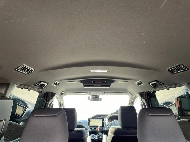 ヴォクシー ZS 煌II ・純正ナビ・フリップダウンモニター・ETC・オートクルーズコントロール・両側電動スライドドア・プッシュスタート・アイドリングストップ・ステアリングスイッチ・衝突軽減ブレーキ・車線逸脱警報装置(35枚目)