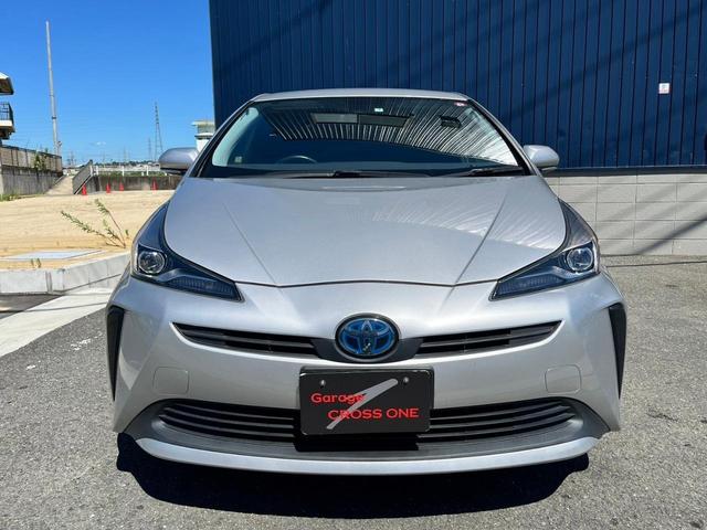 プリウス S・地デジナビ・ETC・クルーズコントロール ・地デジナビ・ETC・クルーズコントロール・プッシュスタート・ステアリングスイッチ・オートライト・プリクラッシュセーフティ・スマートキー・フロアマット・オートエアコン・LEDヘッドライト・ドアバイザー(31枚目)