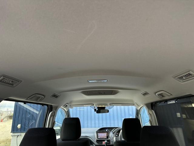 ノア Ｘ★純正ナビ★ブルートゥースオーディオ★ＥＴＣ★ＬＤＡ　★純正ナビ★ブルートゥースオーディオ★ＥＴＣ★ＬＤＡ★ＰＣＳ★ステアリングリモコン★クルーズコントロール★プッシュスタート★スマートキー★両側パワースライド★７人乗り★オートミラー★純正フロアマット（37枚目）