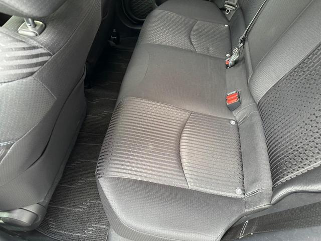 プリウス Ｓセーフティプラス・純正ナビ・ＥＴＣ・ＰＣＳ・ＬＤＡ　・純正ナビ・ブルートゥースオーディオ・ＥＴＣ・ＰＣＳ・ＬＤＡ・クルーズコントロール・クリアランスソナー・ステアリングリモコン・スマートキー・プッシュスタート・ふらつき検知機能・オートライト（38枚目）