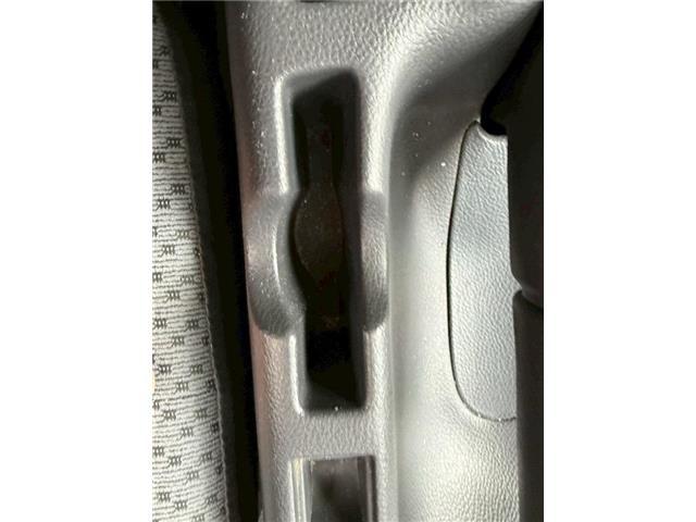 NT100クリッパートラック DX ラジオ AM FM ETC エアコン オートマチック フロアマット ドアバイザー 12インチ純正ホイール レベライザー オートライトスペアタイヤ(19枚目)