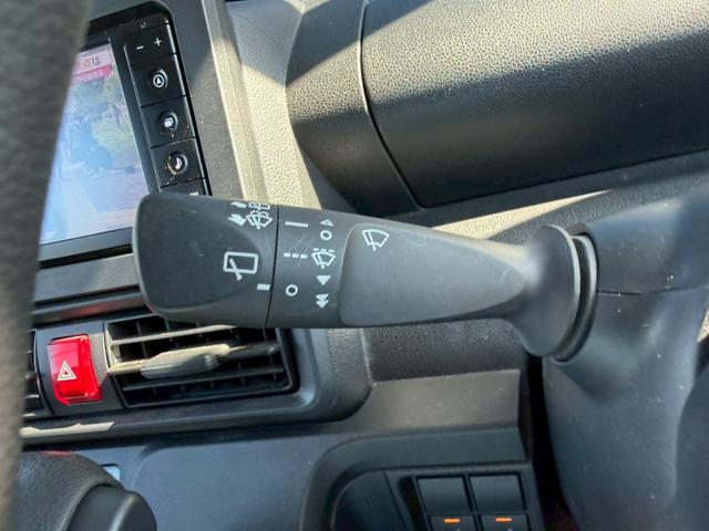 タント Xスペシャル ★ドライブレコーダー★ステアリングスイッチ★シートヒーター★ETC★プッシュスタート★クリアランスソナー★アイドリングストップ★オートエアコン★バックカメラ★USBチャージャー★パワーウインドウ★(18枚目)