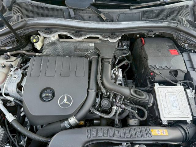 Ｂクラス Ｂ１８０　純正ナビ　バックカメラ　ハーフレザーシート　純正アルミホイール（24枚目）