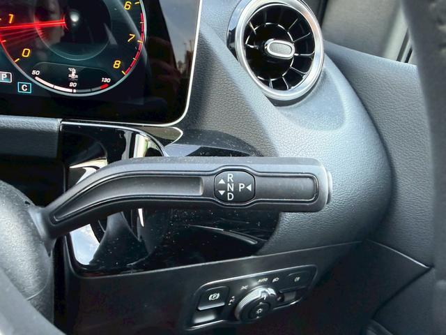 Ｂクラス Ｂ１８０　純正ナビ　バックカメラ　ハーフレザーシート　純正アルミホイール（32枚目）