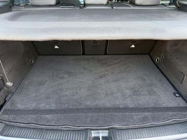 Ｂクラス Ｂ１８０　純正ナビ　バックカメラ　ハーフレザーシート　純正アルミホイール（65枚目）