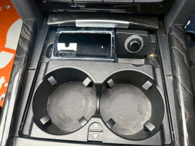 Eクラス E300 ブルーエフィシェンシー アバンギャルド メーカーナビ バックカメラ ドラレコ ハーフレザーシート 純正アルミホイール パワーシート HID(36枚目)