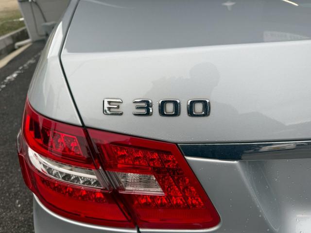 Eクラス E300 ブルーエフィシェンシー アバンギャルド メーカーナビ バックカメラ ドラレコ ハーフレザーシート 純正アルミホイール パワーシート HID(56枚目)