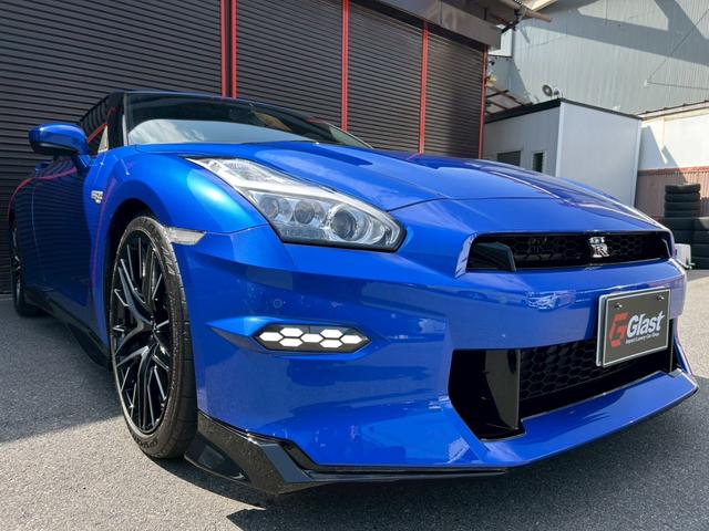 ＧＴ－Ｒ ブラックエディション　Ｒ３５最終型　ワンオーナー　禁煙車　ＲＥＣＡＲＯパワーシート　ＢＯＳＥプレミアムサウンド　フロントフルプロテクションフィルム施工済（18枚目）