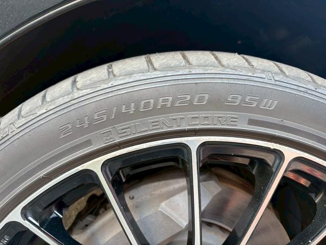 ＬＳ ＬＳ６００ｈＬ　エグゼクティブパッケージ　リアモニター　シートヒータークーラー　クルーズコントロール　禁煙　１００Ｖ電源　パワーバックドア　クリアランスソナー　ブルーレイ　Ｂｌｕｅｔｏｏｔｈ接続　パワーシート　バックカメラ（16枚目）