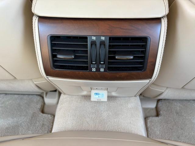 ＬＳ ＬＳ６００ｈＬ　エグゼクティブパッケージ　リアモニター　シートヒータークーラー　クルーズコントロール　禁煙　１００Ｖ電源　パワーバックドア　クリアランスソナー　ブルーレイ　Ｂｌｕｅｔｏｏｔｈ接続　パワーシート　バックカメラ（37枚目）