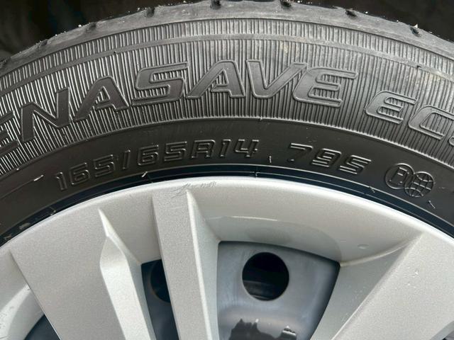 ルーミー X ブルートゥース WエアB パワーステアリング エアバッグ フルフラット アイドルストップ オートライト ABS ウォークスルー 衝突安全ボディ(17枚目)