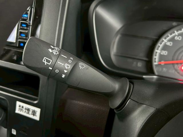 ルーミー X ブルートゥース WエアB パワーステアリング エアバッグ フルフラット アイドルストップ オートライト ABS ウォークスルー 衝突安全ボディ(37枚目)