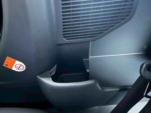 ルーミー X ブルートゥース WエアB パワーステアリング エアバッグ フルフラット アイドルストップ オートライト ABS ウォークスルー 衝突安全ボディ(46枚目)