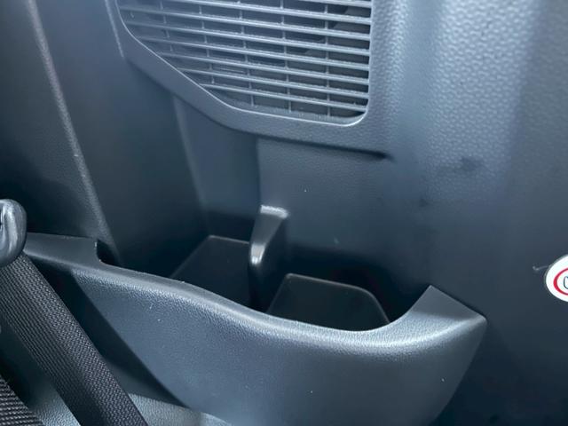 ルーミー X ブルートゥース WエアB パワーステアリング エアバッグ フルフラット アイドルストップ オートライト ABS ウォークスルー 衝突安全ボディ(47枚目)