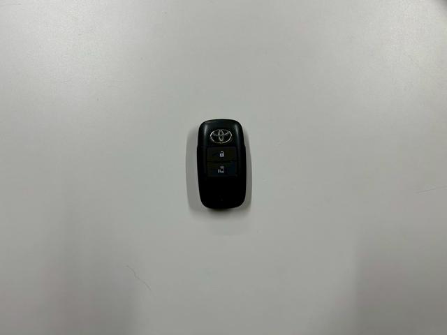 ルーミー X ブルートゥース WエアB パワーステアリング エアバッグ フルフラット アイドルストップ オートライト ABS ウォークスルー 衝突安全ボディ(56枚目)