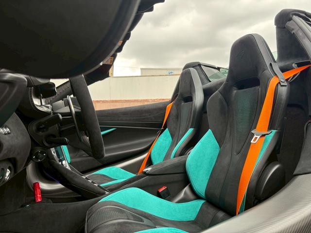 750Sスパイダー ベースグレード レーザーレーダー探知機 フロントフルプロテクションフィルムカーボンプロテクションフィルム 720度ドライブレコーダー(29枚目)