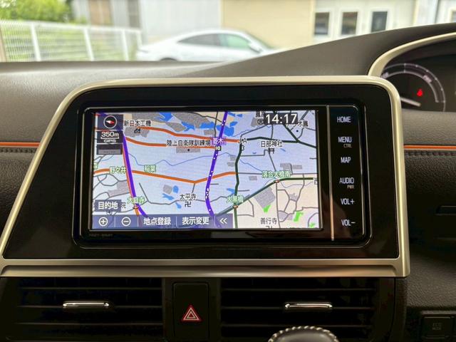 シエンタ ハイブリッドG クエロ ブルートゥース オートマチックハイビーム クルコン スマートキー 1オーナー オ-トエアコン 3列シート アイドリングストップ キーレスエントリー プリクラッシュセーフティー パワーウインドウ(42枚目)