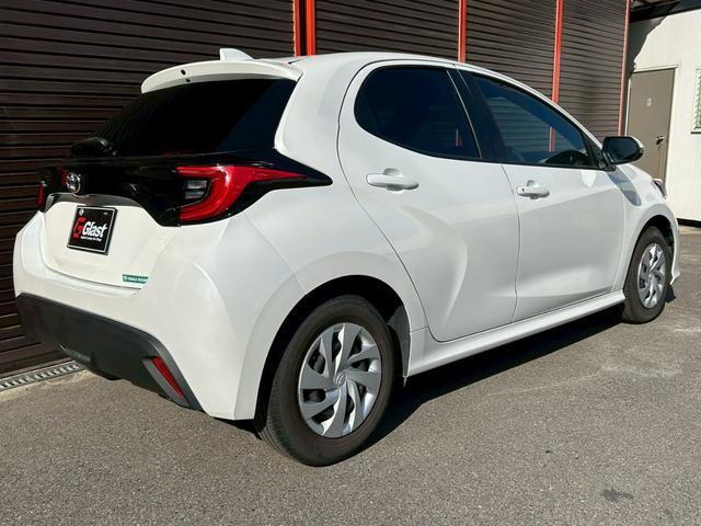 ヤリス Ｇ　ＢＬＵＥＴＯＯＴＨ　オートＬＥＤ　ＵＳＢポート　ＥＴＣ車載器　Ｗエアバック　パワーステアリング　レーダーブレーキ（10枚目）