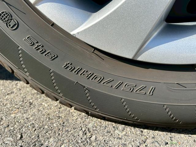 ヤリス Ｇ　ＢＬＵＥＴＯＯＴＨ　オートＬＥＤ　ＵＳＢポート　ＥＴＣ車載器　Ｗエアバック　パワーステアリング　レーダーブレーキ（15枚目）