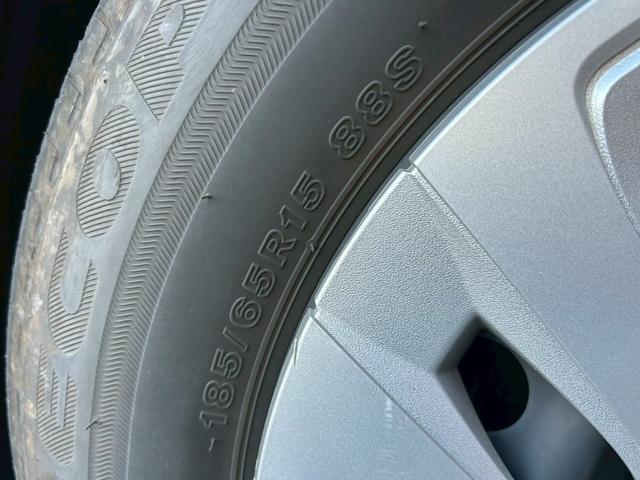 アクア Ｘ　Ｂｌｕｅｔｏｏｔｈオーディオ　レーンキープ　ハイビームアシスト　禁煙　１００Ｖ　ＬＥＤヘッドライト　スマートキー　横滑り防止機能　キーレスエントリー（15枚目）