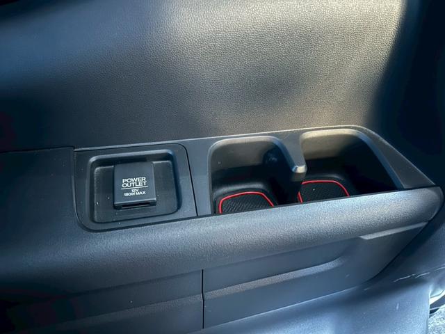 ステップワゴンスパーダ スパーダハイブリッド G・EX ホンダセンシング カロッツェリアフリップダウンモニター bluetooth USB接続 パワーウインドウ 地デジフルセグ 三列シート 禁煙 ABS LEDヘッドランプ クルコン(52枚目)