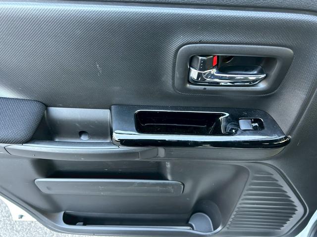 スペーシアカスタム ハイブリッドXS スズキ純正ナビ・アルパインフリップダウンモニター・セルスター前後ドラレコ・シートヒーター・両側電動スライドドア・ヘッドアップディスプレイ(29枚目)