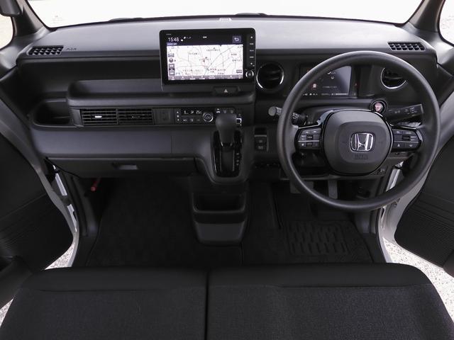 Ｎ－ＢＯＸカスタム ベースグレード　デモカー　９インチナビ　バックカメラ　ドラレコ　ＥＴＣ　アダプティブクルーズコントロール　両側電動スライドドア　シートヒーター　Ｂｌｕｅｔｏｏｔｈ　ＬＥＤヘッドライト　衝突被害軽減ブレーキ　禁煙車（8枚目）