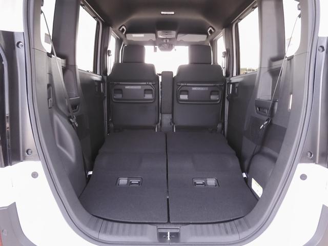 Ｎ－ＢＯＸカスタム ベースグレード　デモカー　９インチナビ　バックカメラ　ドラレコ　ＥＴＣ　アダプティブクルーズコントロール　両側電動スライドドア　シートヒーター　Ｂｌｕｅｔｏｏｔｈ　ＬＥＤヘッドライト　衝突被害軽減ブレーキ　禁煙車（12枚目）