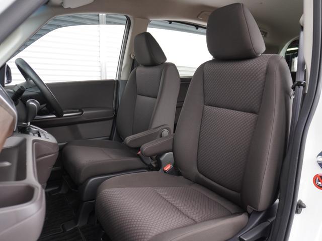 フリード Ｇ・ホンダセンシング　ワンオーナー　９インチナビ　バックカメラ　ドラレコ　ＥＴＣ　アダプティブクルーズコントロール　両側電動スライドドア　Ｂｌｕｅｔｏｏｔｈ　フルセグＴＶ　ＤＶＤ再生　衝突被害軽減ブレーキ（10枚目）