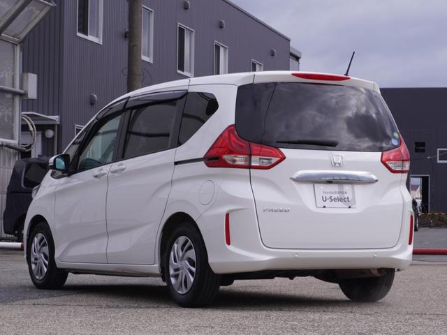 フリード Ｇ・ホンダセンシング　ワンオーナー　９インチナビ　バックカメラ　ドラレコ　ＥＴＣ　アダプティブクルーズコントロール　両側電動スライドドア　Ｂｌｕｅｔｏｏｔｈ　フルセグＴＶ　ＤＶＤ再生　衝突被害軽減ブレーキ（26枚目）