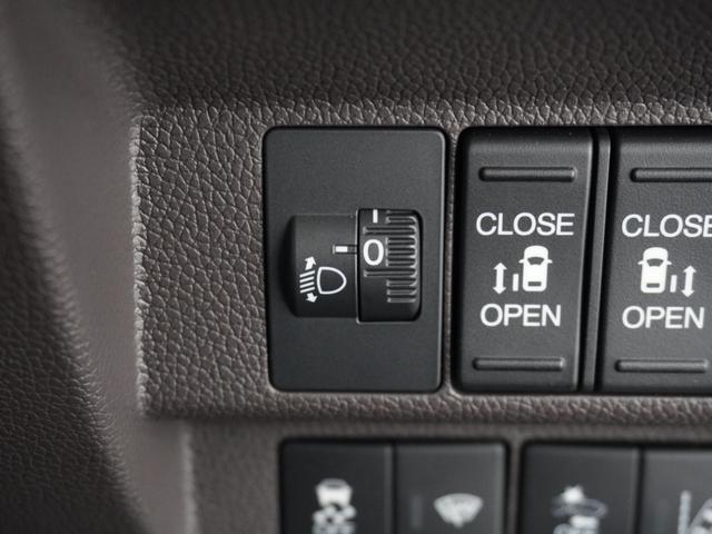 フリード Ｇ・ホンダセンシング　ワンオーナー　９インチナビ　バックカメラ　ドラレコ　ＥＴＣ　アダプティブクルーズコントロール　両側電動スライドドア　Ｂｌｕｅｔｏｏｔｈ　フルセグＴＶ　ＤＶＤ再生　衝突被害軽減ブレーキ（51枚目）